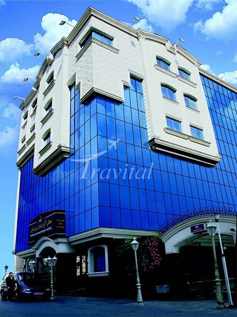 Parnian Apartment Hotel