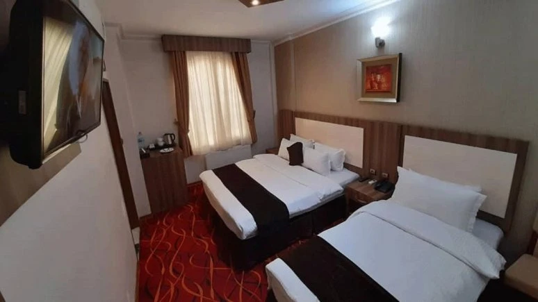 Porsetareh Hotel