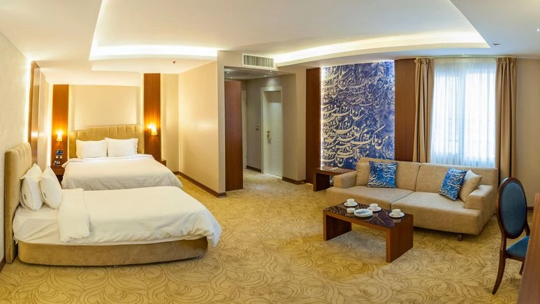 Refah Pardis Hotel