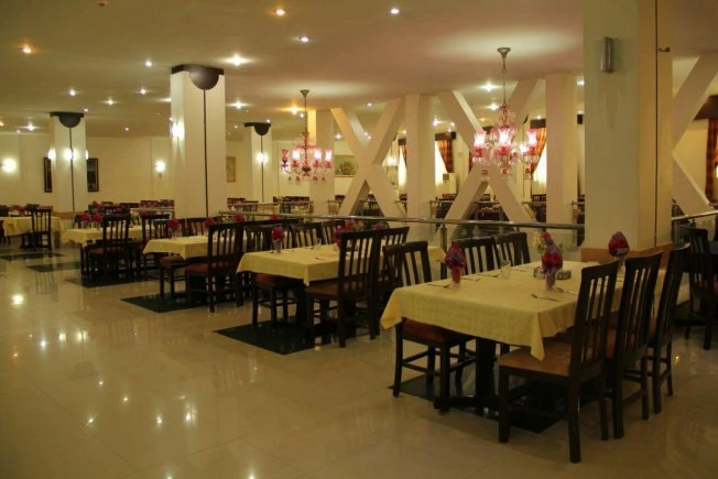 Sadr Hotel