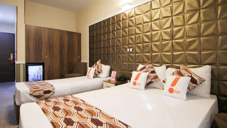 Paradise Hotel