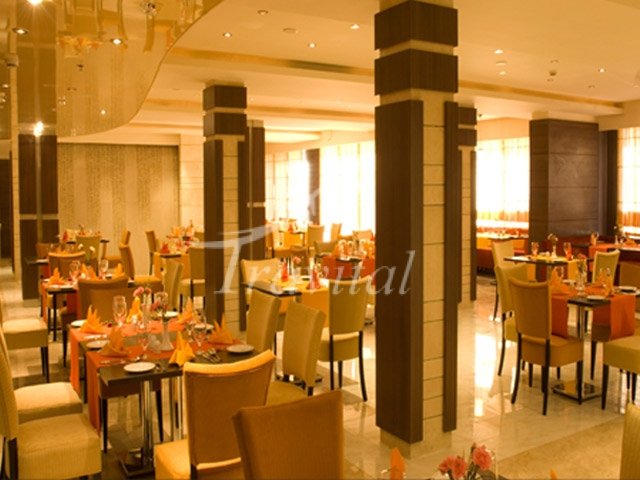 Parsian Evin Hotel