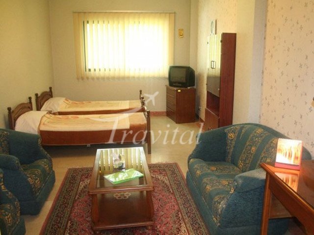 Pazhouhesh Hotel