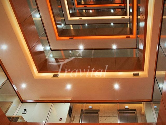 Saina Hotel